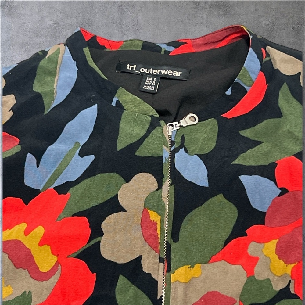 TRF Outwer Red and Green Bomber Jacket with Floral Camouflage Design - Picture 4 of 4